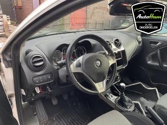 Alfa Romeo MiTo MiTo (955), Hatchback, 2008 / 2018 1.4 16V picture 14