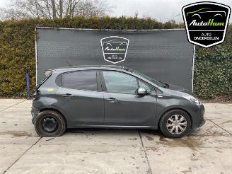 Uttjänta bilar auto Peugeot 208 208 I (CA/CC/CK/CL), Hatchback, 2012 / 2019 1.2 Vti 12V PureTech 82 2016/1