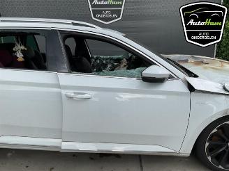 Skoda Superb Superb Combi (3V5), Combi, 2015 / 2024 1.4 TSI iV 16V picture 12