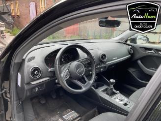 Audi A3 A3 Limousine (8VS/8VM), Sedan, 2013 / 2020 1.6 TDI 16V picture 16