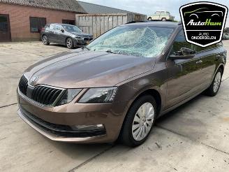Skoda Octavia Octavia Combi (5EAC), Combi 5-drs, 2012 / 2020 1.0 TSI 12V picture 4