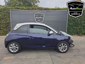 Vrakbiler auto Opel Adam Adam, Hatchback 3-drs, 2012 / 2019 1.2 16V 2013/11