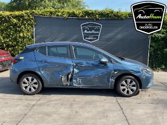 Sloopauto Opel Astra Astra K, Hatchback 5-drs, 2015 / 2022 1.0 Turbo 12V 2015/12