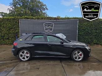 Purkuautot passenger cars Audi A3 A3 Sportback (8YA), Hatchback 5-drs, 2019 1.5 45 TFSIe 16V 2026/4