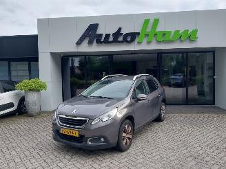Coche accidentado Peugeot 2008 1.2 Vti 12V PureTech 82 MPV  Benzine 1.199cc 60kW (82pk) 2014/4