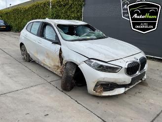 BMW 1-serie 1 serie (F40), Hatchback, 2019 118i 1.5 TwinPower 12V picture 2