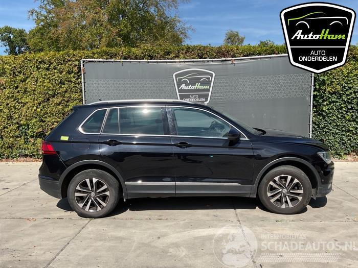 Volkswagen Tiguan Tiguan (AD1), SUV, 2016 / 2024 2.0 TDI 16V BlueMotion Technology SCR