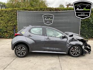 Uttjänta bilar auto Toyota Yaris Yaris IV (P21/PA1/PH1), Hatchback, 2020 1.5 12V Hybrid 115 2023/4
