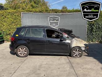 Coche siniestrado Volkswagen Golf Sportsvan Golf Sportsvan (AUVS), MPV, 2014 / 2021 1.6 TDI BlueMotion 16V 2015/4