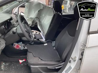 Opel Karl Karl, Hatchback 5-drs, 2015 / 2019 1.0 12V picture 20