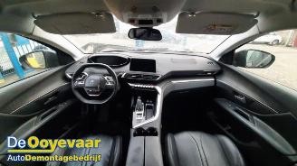 Peugeot 3008 3008 II (M4/MC/MJ/MR), MPV, 2016 1.2 12V e-THP PureTech 130 picture 2