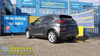 Salvage car Hyundai Kona Kona (OS), SUV, 2017 / 2023 1.6 GDi HEV 16V 2020/8