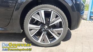 Peugeot 208 208 II (UB/UH/UP), Hatchback 5-drs, 2019 1.2 Vti 12V PureTech 100 picture 5