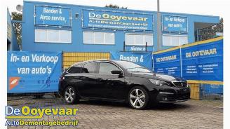 Auto da rottamare Peugeot 308 308 SW (L4/L9/LC/LJ/LR), Combi 5-drs, 2014 / 2021 1.5 BlueHDi 130 2019/2
