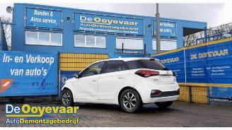 Vrakbiler auto Hyundai I-20 i20 (GBB), Hatchback, 2014 / 2020 1.0 T-GDI 100 12V 2019/8