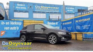 Coche siniestrado Volkswagen Polo Polo VI (AW1), Hatchback 5-drs, 2017 1.0 TSI 12V 2018/6