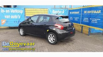 demontáž osobní automobily Peugeot 208 208 I (CA/CC/CK/CL), Hatchback, 2012 / 2019 1.4 HDi 2013/8