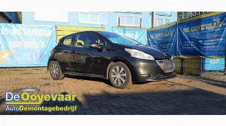 demontáž osobní automobily Peugeot 208 208 I (CA/CC/CK/CL), Hatchback, 2012 / 2019 1.4 HDi 2012/5