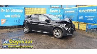 Vrakbiler auto Peugeot 208 208 II (UB/UH/UP), Hatchback 5-drs, 2019 e-208 50 kWh 2021/12