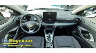 Toyota Yaris Yaris IV (P21/PA1/PH1), Hatchback, 2020 1.5 12V Hybrid 115 picture 2