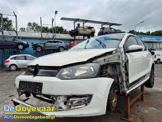 Dezmembrări autoturisme Volkswagen Polo Polo V (6R), Hatchback, 2009 / 2017 1.2 TDI 12V BlueMotion 2012/1