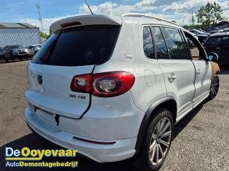 Auto da rottamare Volkswagen Tiguan Tiguan (5N1/2), SUV, 2007 / 2018 2.0 TSI 16V 4Motion 2010/1