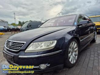demontáž osobní automobily Volkswagen Phaeton Phaeton (3D), Sedan, 2002 / 2016 6.0 W12 48V 4Motion Lang 2004/11