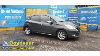 Autoverwertung Peugeot 208 208 I (CA/CC/CK/CL), Hatchback, 2012 / 2019 1.2 Vti 12V PureTech 82 2014/7