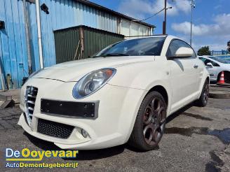 Vrakbiler auto Alfa Romeo MiTo MiTo (955), Hatchback, 2008 / 2018 1.3 JTDm 16V 2014/4