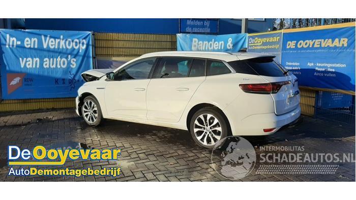Renault Mégane Megane IV Estate (RFBK), Combi 5-drs, 2016 1.3 TCE 160 16V