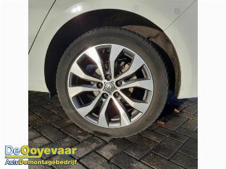 Renault Mégane Megane IV Estate (RFBK), Combi 5-drs, 2016 1.3 TCE 160 16V picture 9