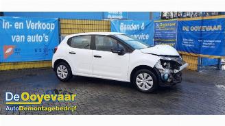 Salvage car Citroën C3 C3 (SX/SW), Hatchback, 2016 1.2 Vti 12V PureTech 2017/4