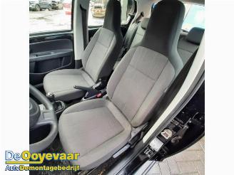 Volkswagen Up! Up! (121), Hatchback, 2011 1.0 12V 60 picture 6