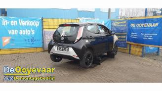 Toyota Aygo Aygo (B40), Hatchback, 2014 1.0 12V VVT-i picture 2
