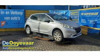 Uttjänta bilar auto Peugeot 208 208 I (CA/CC/CK/CL), Hatchback, 2012 / 2019 1.2 Vti 12V PureTech 82 2012/10