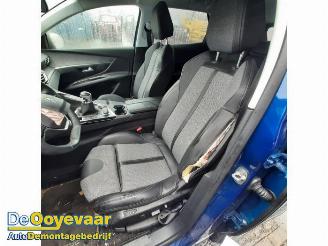 Peugeot 3008 3008 II (M4/MC/MJ/MR), MPV, 2016 1.2 12V e-THP PureTech 130 picture 6
