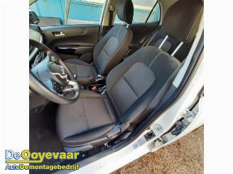 Kia Picanto Picanto (JA), Hatchback, 2017 1.0 DPi 12V picture 6