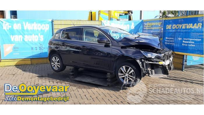 Peugeot 308 308 (L3/L8/LB/LH/LP), Hatchback 5-drs, 2013 / 2021 1.2 12V e-THP PureTech 130