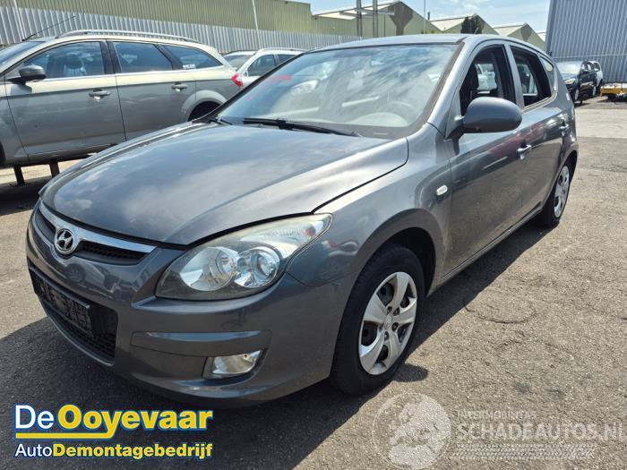 Hyundai I-30 i30 (FD), Hatchback, 2007 / 2011 1.4 CVVT 16V