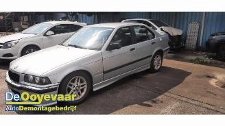 BMW 3-serie 3 serie (E36/4), Sedan, 1990 / 1998 316i picture 2