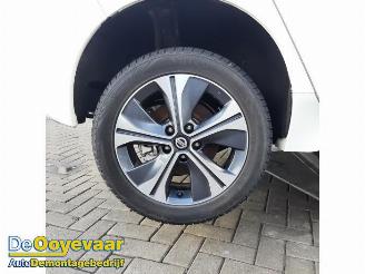 Nissan Leaf Leaf (ZE1), Hatchback, 2017 e+ 59/62kWh picture 8