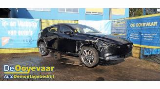 Purkuautot passenger cars Mazda 3 3 Sport (BP), Hatchback, 2018 2.0 SkyActiv-G 122 Mild Hybrid 16V 2020/4