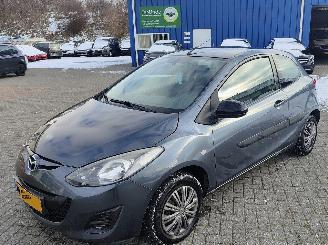 Unfallwagen Mazda 2 Mazda 2 Lim. 1.3 Impuls Sport cool edition 95506 km ! 2011/6