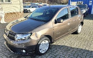 uszkodzony samochody osobowe Dacia Sandero Dacia Sandero II Comfort airco navigatie 2018/5