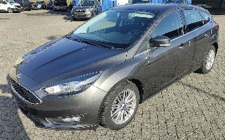  Ford Focus Ford Focus Lim. Cool & Connect 2018/4