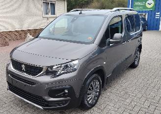 Käytettyjen passenger cars Peugeot Rifter PEUGEOT Rifter Allure in topconditie 2020/7