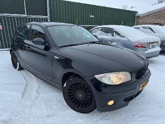 BMW 1-serie 116i picture 4
