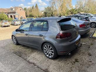 damaged passenger cars Volkswagen Golf 1.4 tsi 2009/12