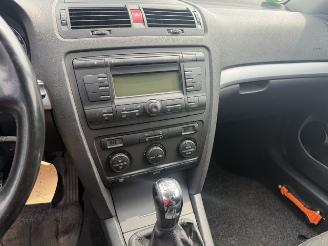 Skoda Octavia  picture 9