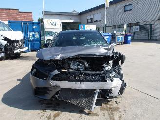 Vaurioauto  passenger cars Mercedes A-klasse  2020/8